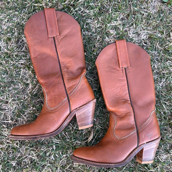 Frye Shoes - Frye Leather Boots, Style 7105, Size 5.5 women’s‎